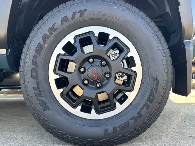 New 2026 Toyota 4Runner TRD Off-Road Premium AWD/4WD image 8