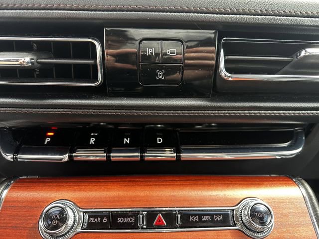 Certified 2024 Lincoln Aviator Reserve w/ Elements Package Plus AWD/4WD image 23