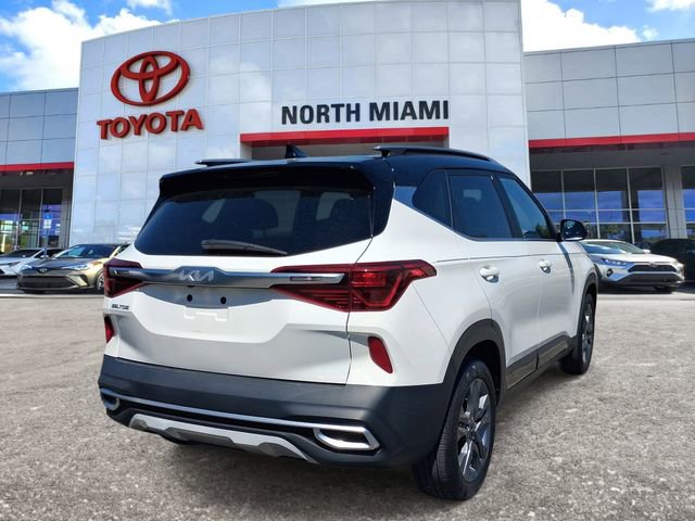 Used 2023 Kia Seltos S w/ Navigation Package image 4