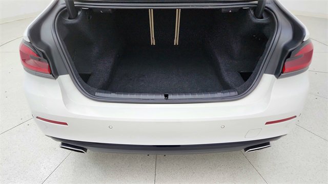Used 2021 BMW 530i w/ Premium Package image 14