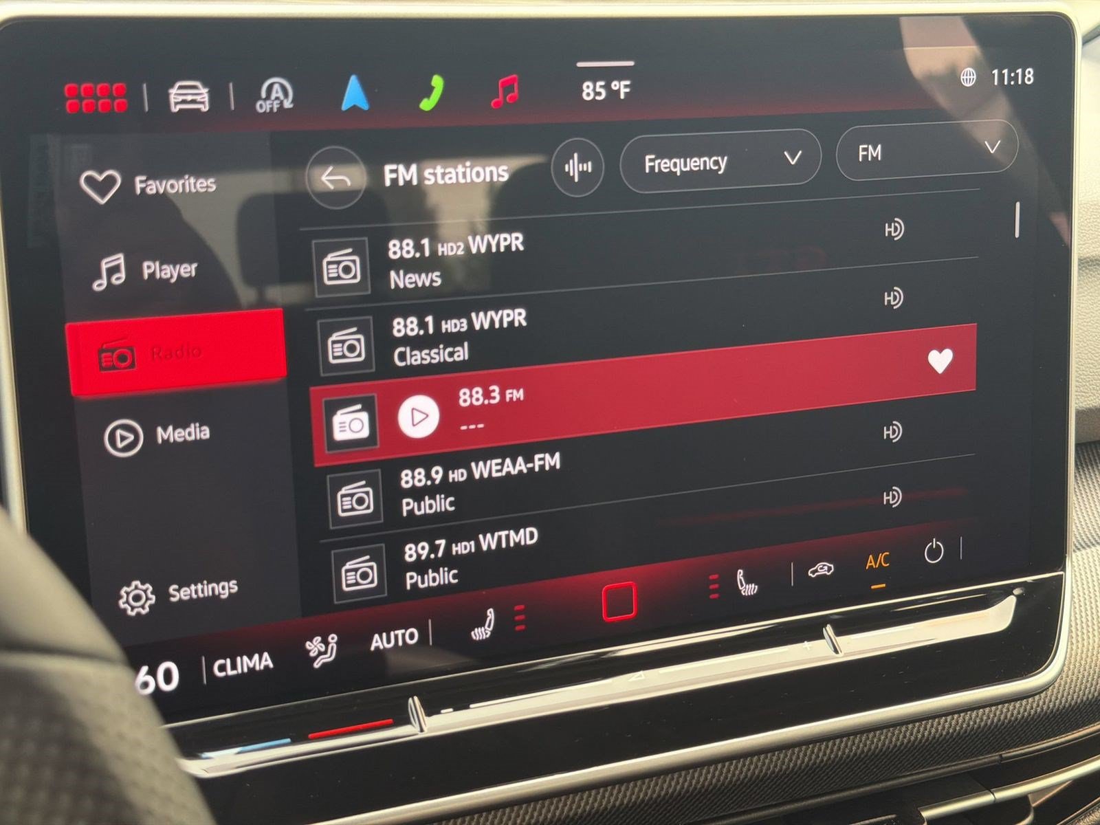 New 2026 Volkswagen Golf SE FWD image 19