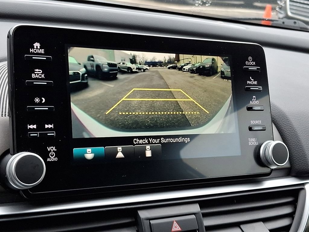 Used 2018 Honda Accord Sport image 18