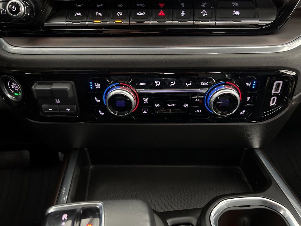 Used 2022 GMC Sierra 1500 SLT w/ SLT Premium Plus Package image 16