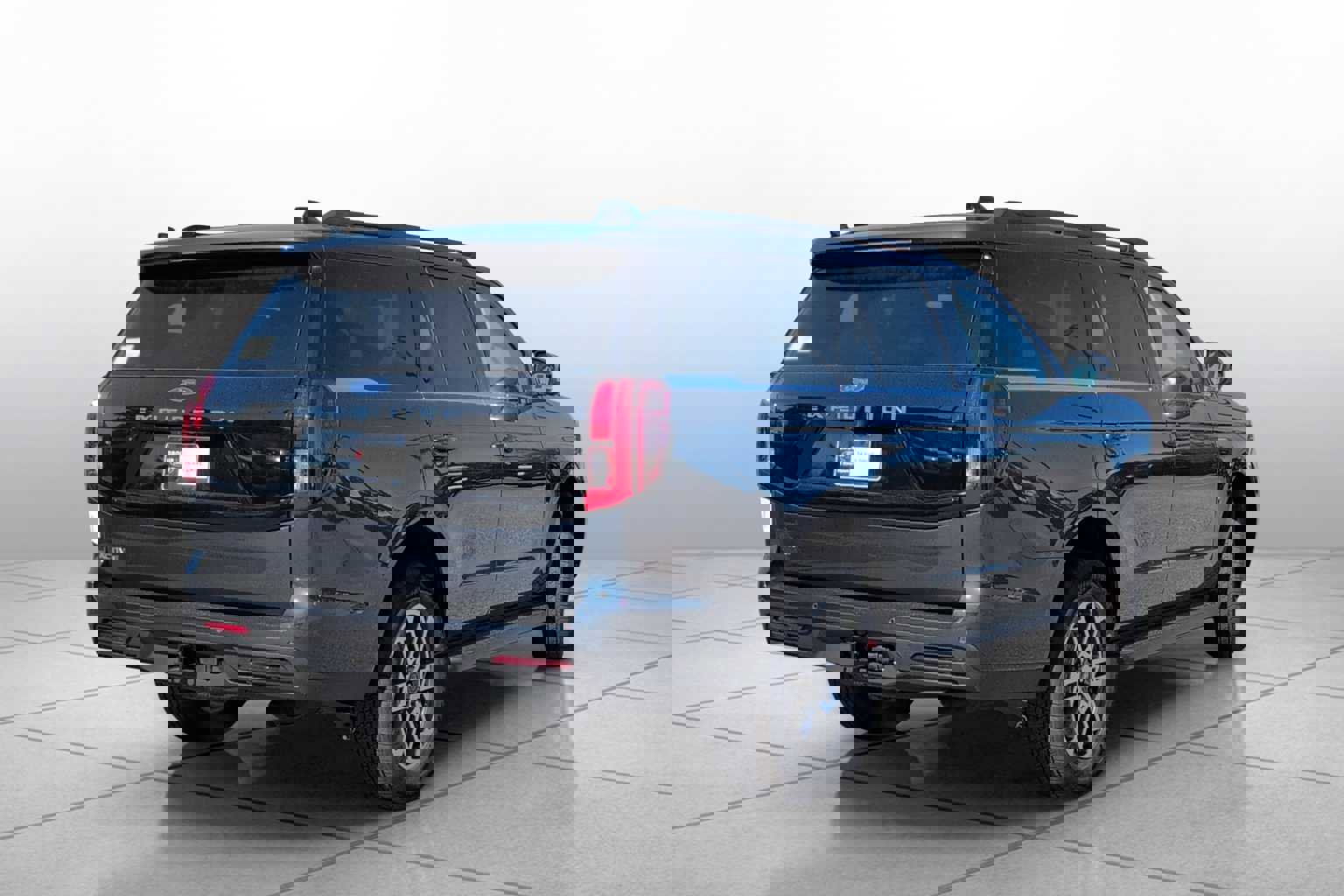 New 2026 Ford Expedition Active image 14