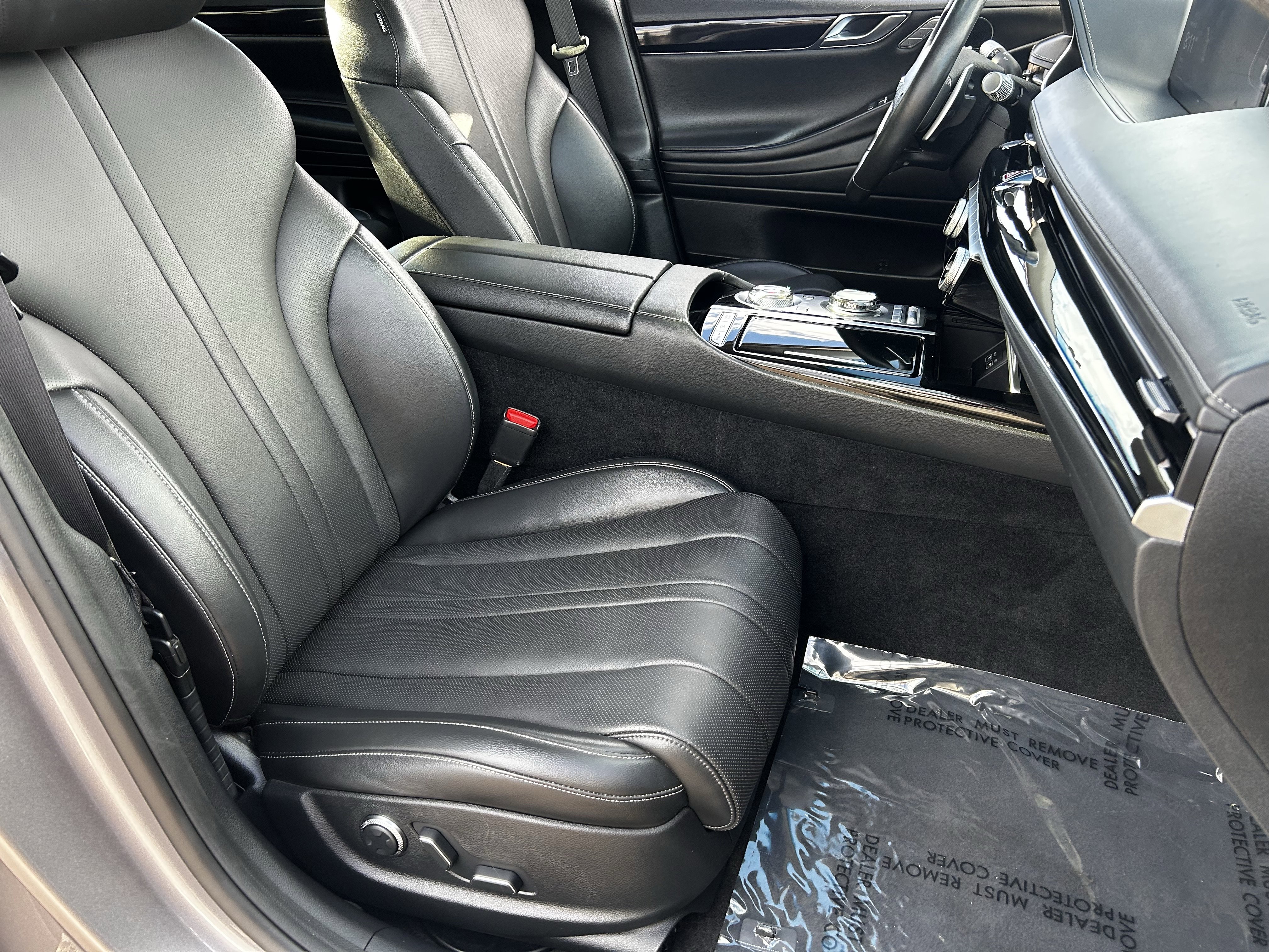 Used 2023 Genesis G80 2.5T image 9