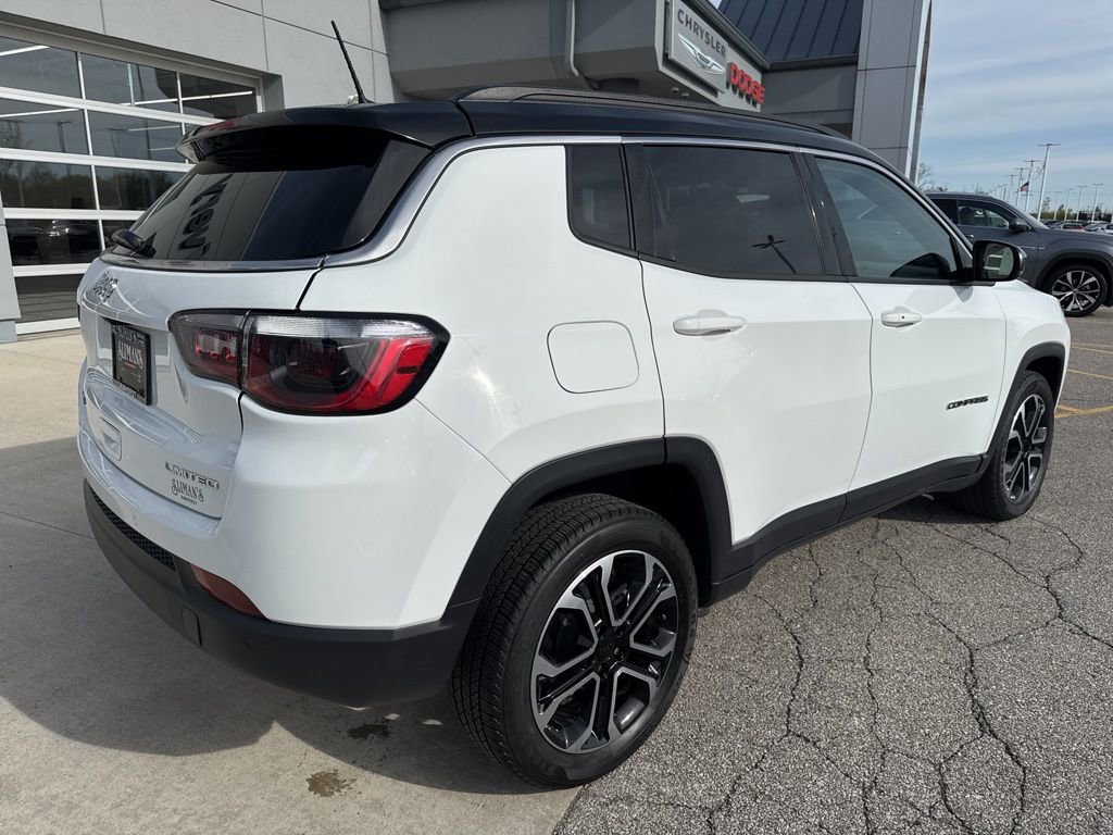 Used 2024 Jeep Compass Limited AWD/4WD image 5