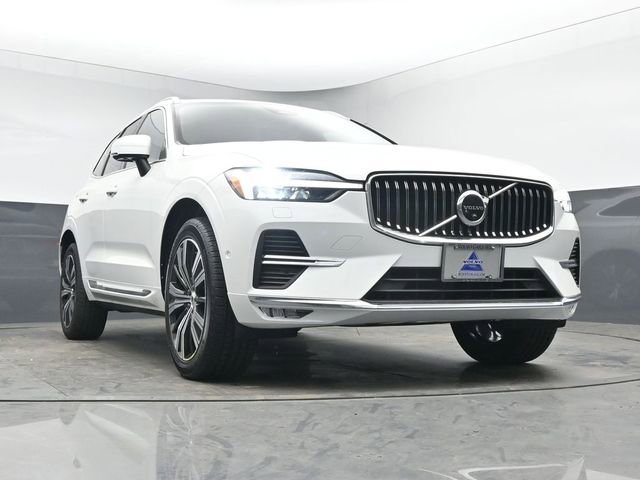 Used 2023 Volvo XC60 B5 Ultimate w/ Climate Package image 44