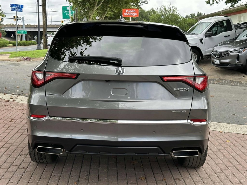 Certified 2023 Acura MDX SH-AWD w/ Technology Package image 4
