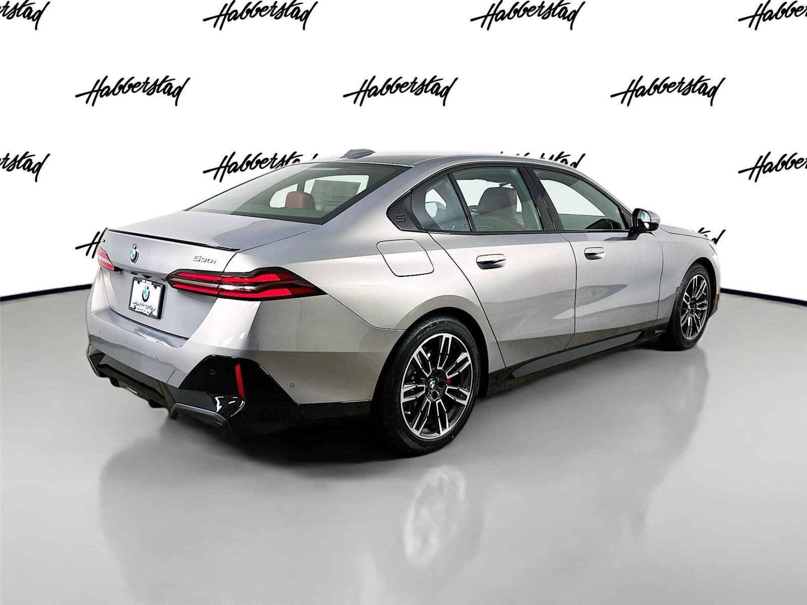 New 2026 BMW 530i xDrive w/ M Sport Package image 5