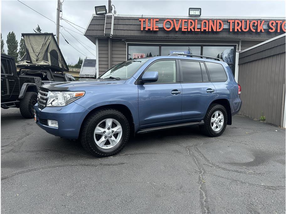 Used 2011 Toyota Land Cruiser w/ Upgrade Pkg image 4