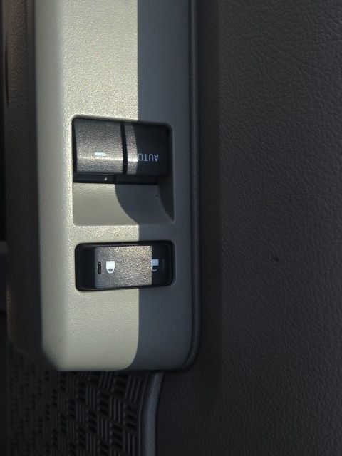 Used 2023 Ford E-450 and Econoline 450 Super Duty RWD image 19