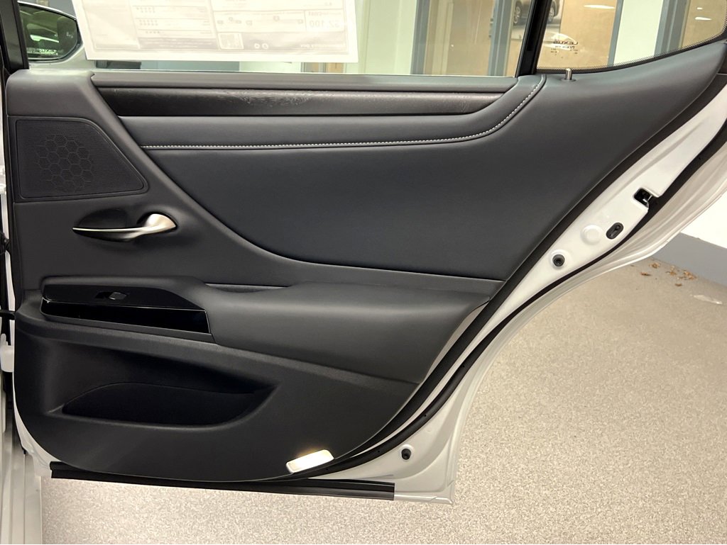 New 2025 Lexus ES 350 w/ Premium Package image 21