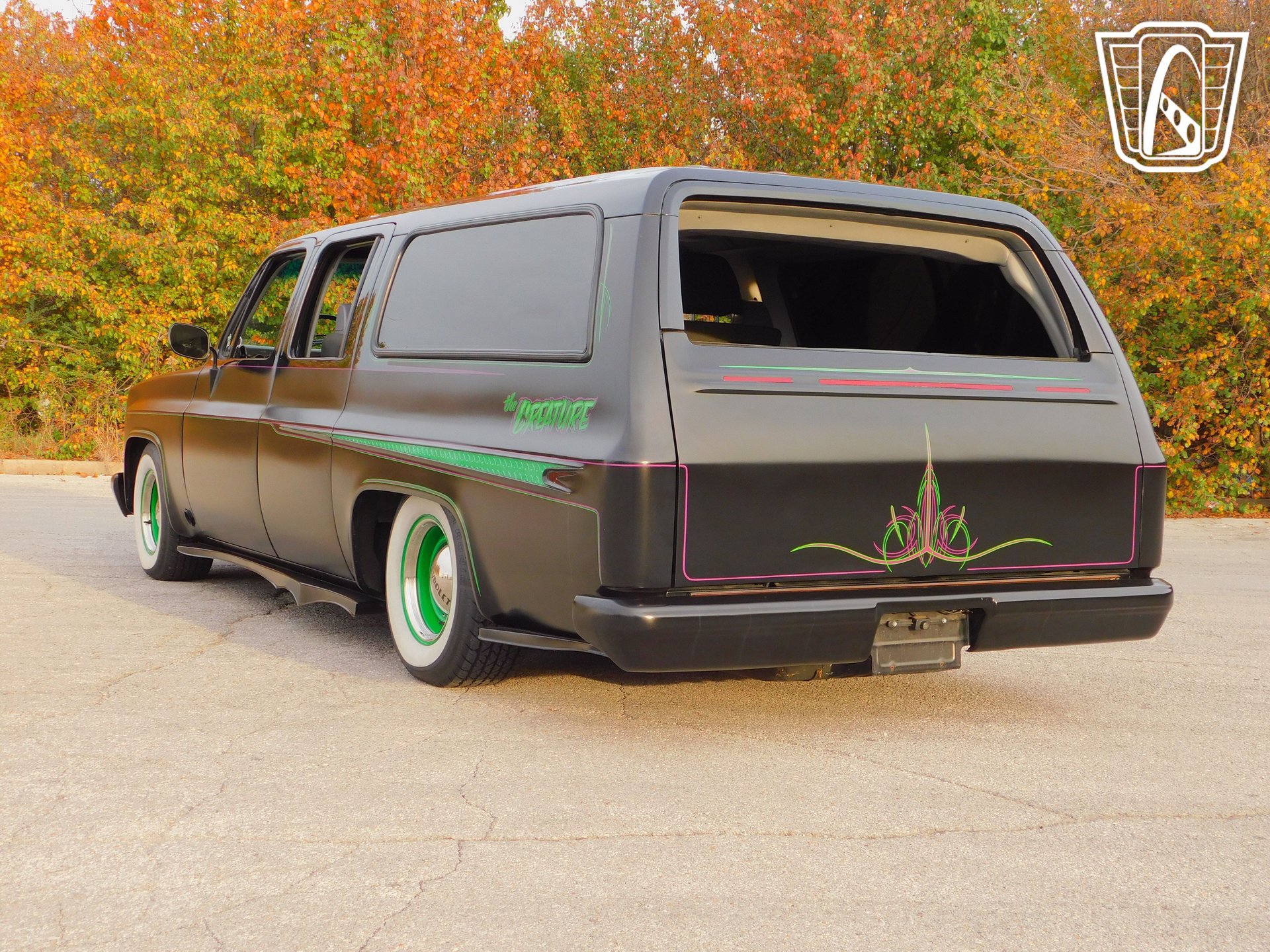 Used 1988 Chevrolet Suburban 2WD image 19