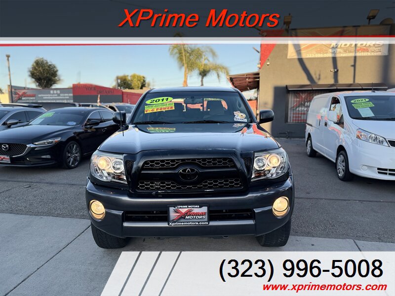 Used 2011 Toyota Tacoma PreRunner w/ SR5 Pkg #2 RWD image 2