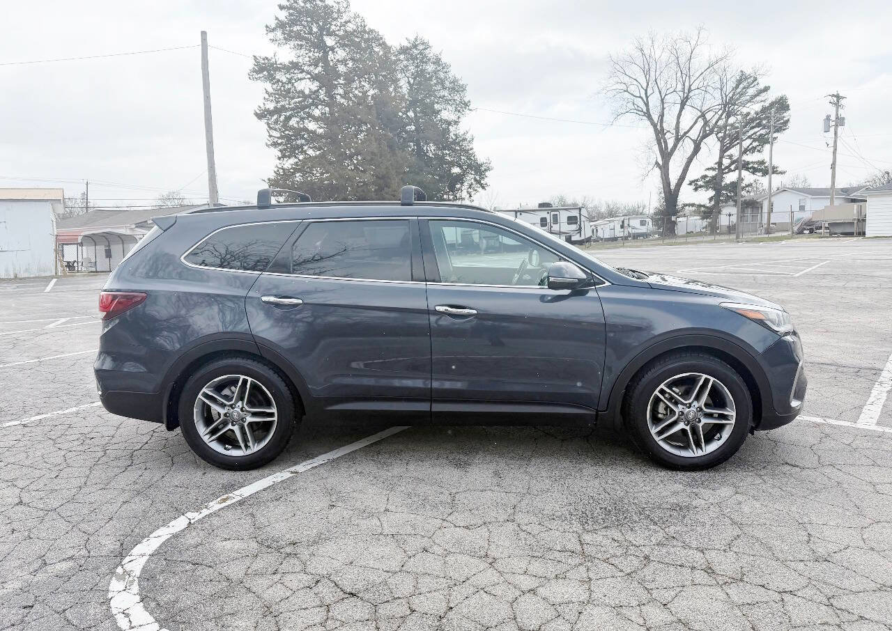 Used 2017 Hyundai Santa Fe SE Ultimate 4dr SUV w/ SE Ultimate Tech Package 03 image 4