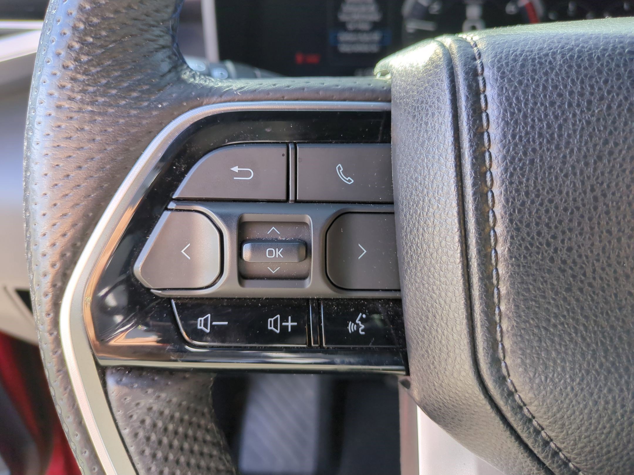 Used 2024 Toyota Sequoia Platinum image 17