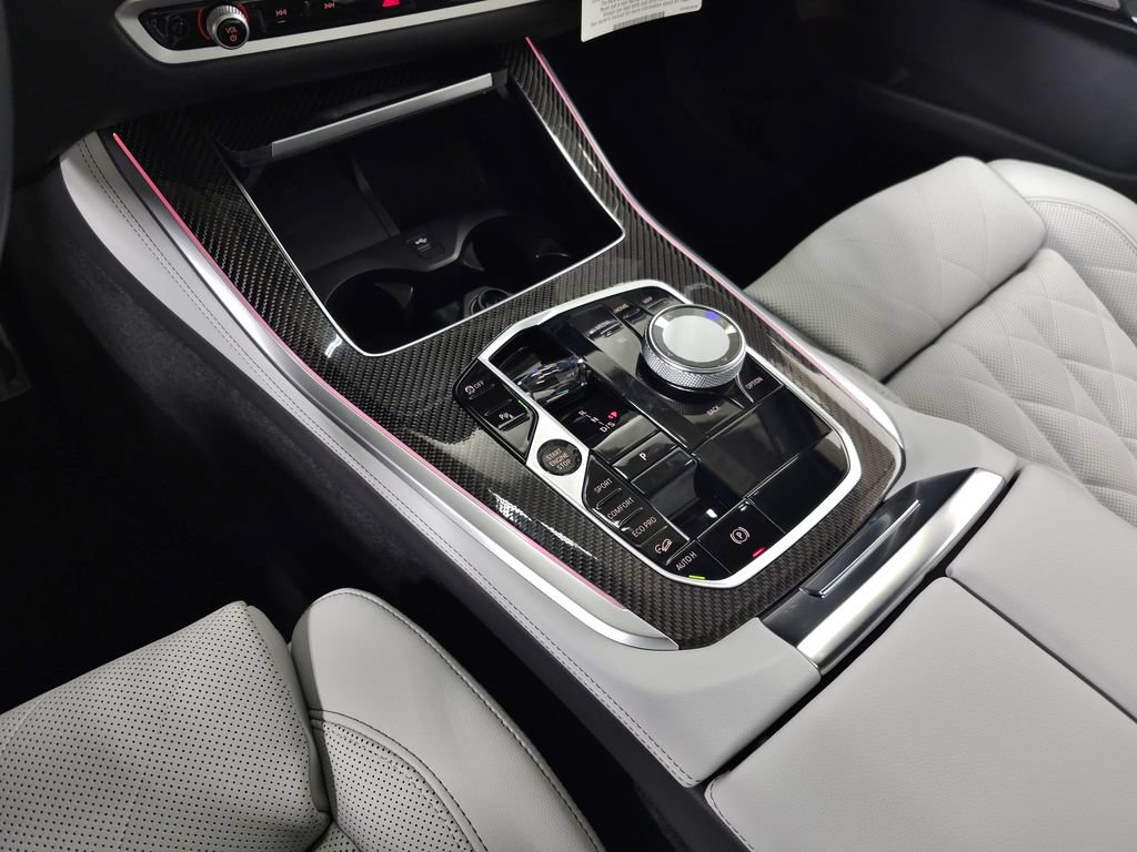 Used 2026 BMW X5 M60i AWD/4WD image 38