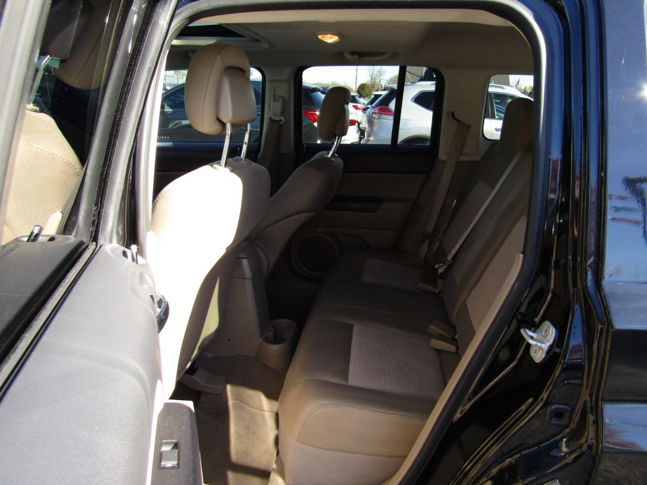 Used 2012 Jeep Patriot Latitude w/ Sun/Sound Group image 19