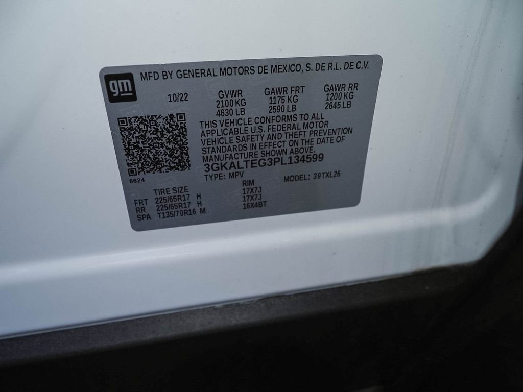 Used 2023 GMC Terrain SLE image 40