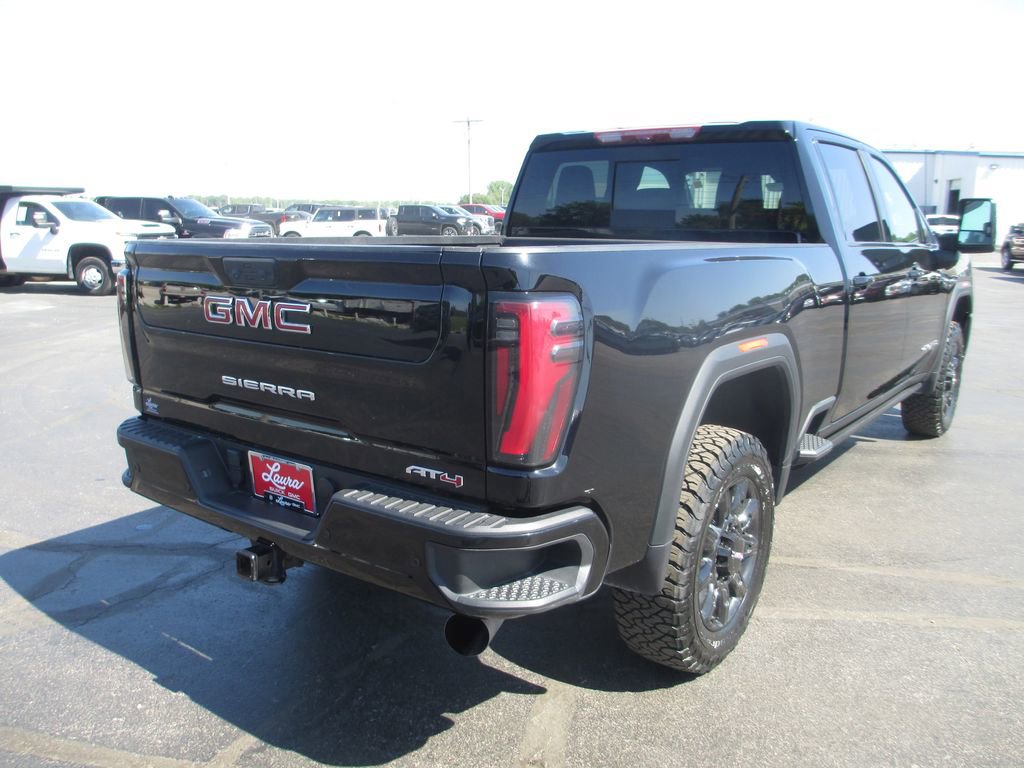 Used 2024 GMC Sierra 2500 AT4 w/ AT4 Premium Plus Package AWD/4WD image 6