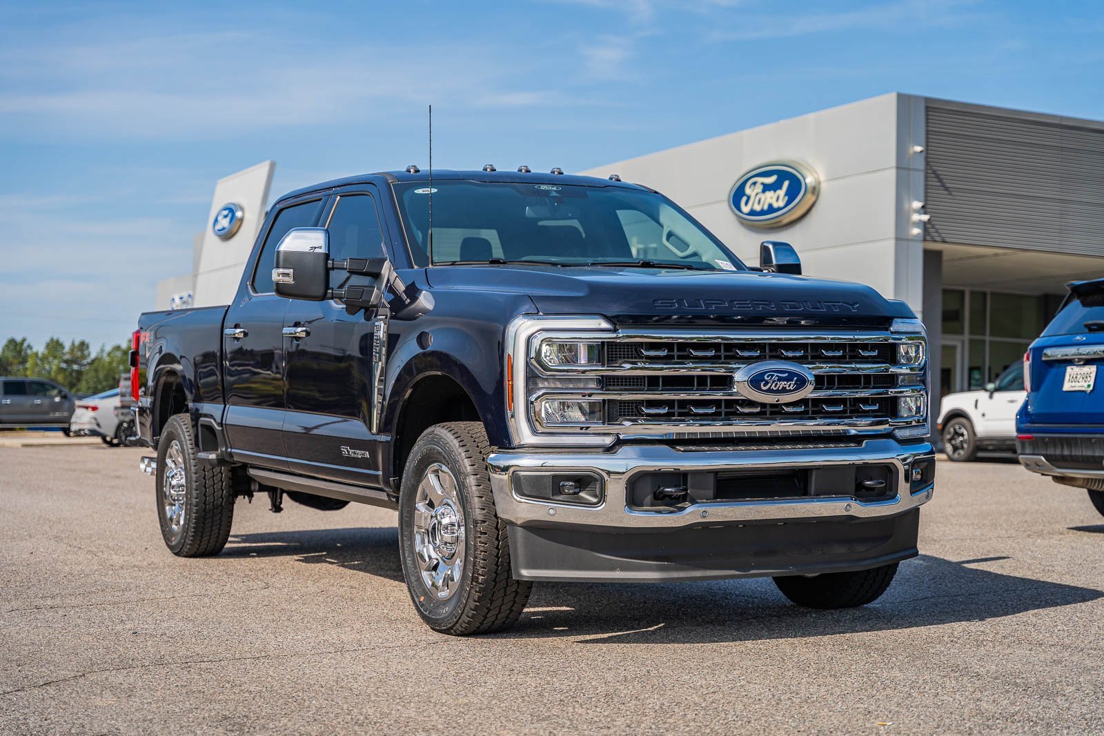 New 2025 Ford F250 Lariat w/ Lariat Ultimate Package image 1