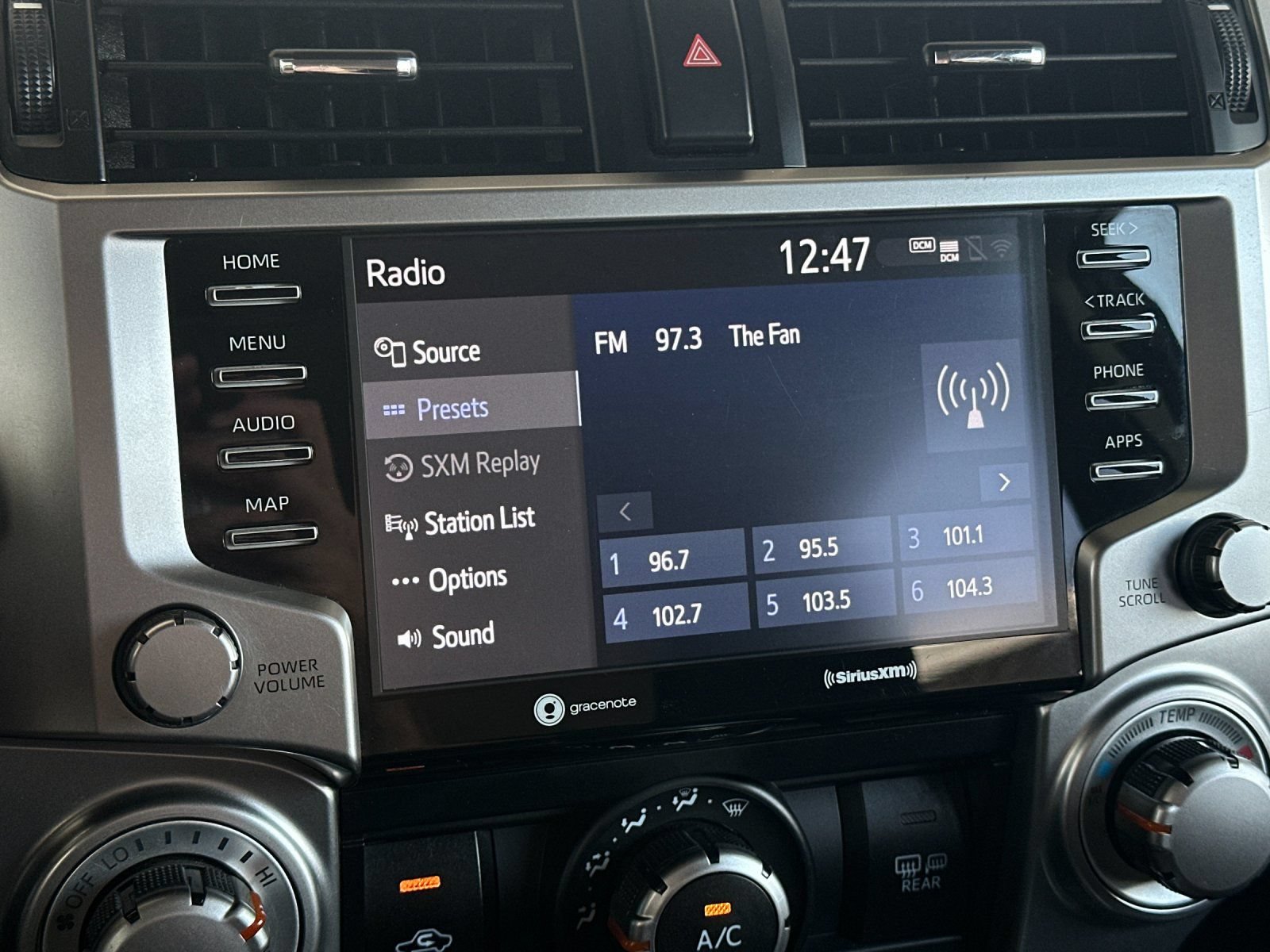 Used 2021 Toyota 4Runner SR5 AWD/4WD image 16