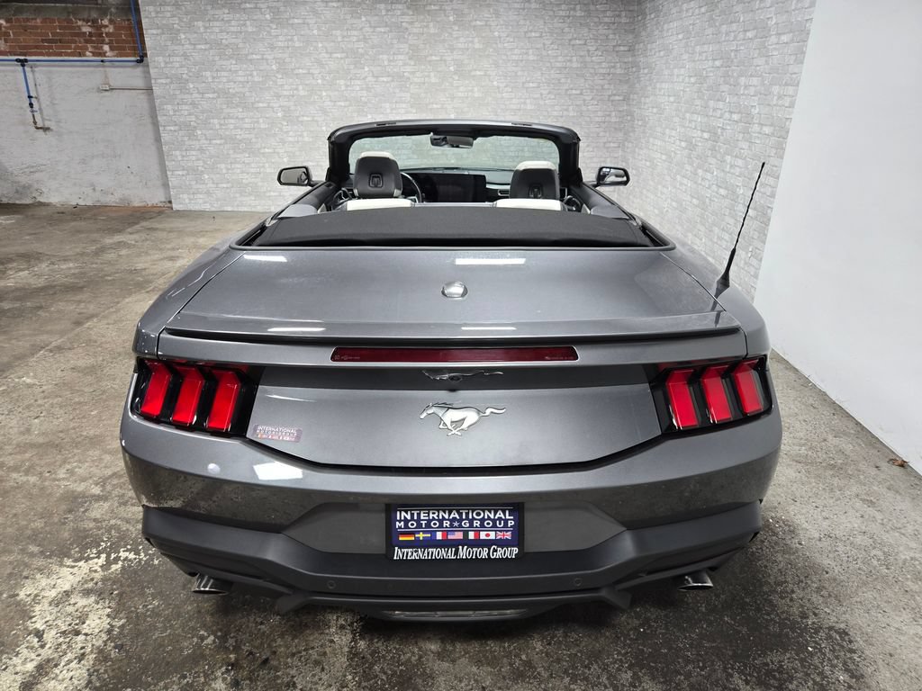 Used 2024 Ford Mustang Premium RWD image 37