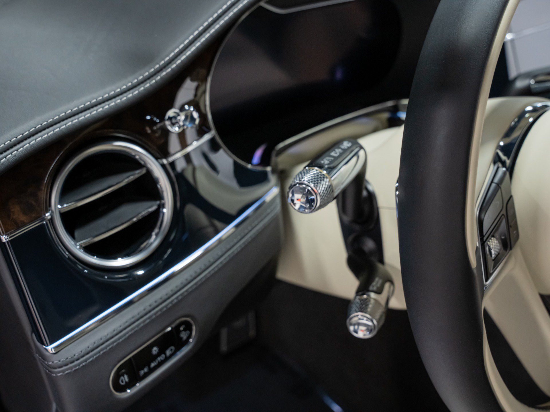 Used 2020 Bentley Continental GT V8 First Edition AWD/4WD image 47