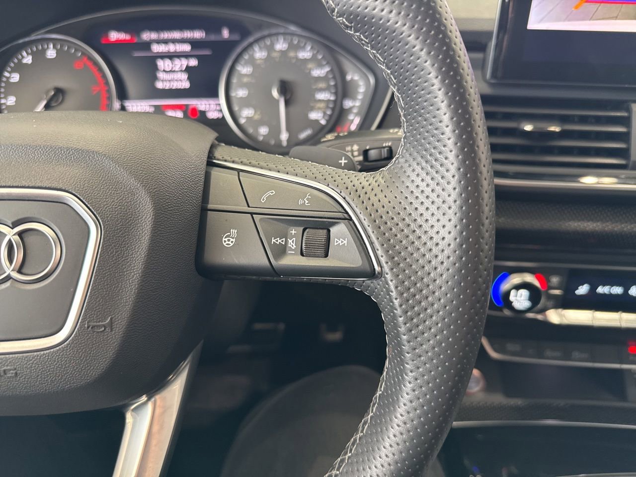 Used 2024 Audi SQ5 Premium image 20