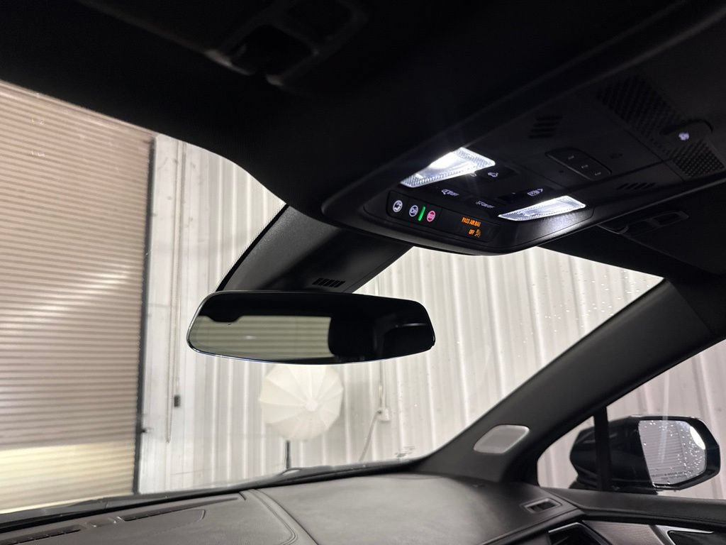 Used 2022 Cadillac XT5 Premium Luxury FWD image 35