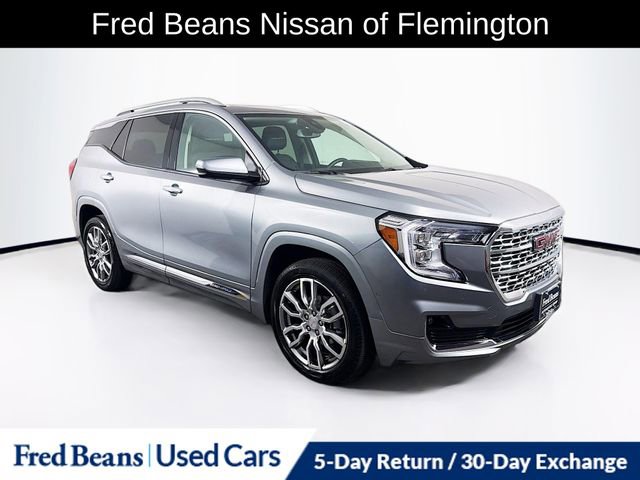 Used 2023 GMC Terrain Denali w/ Denali Premium Package