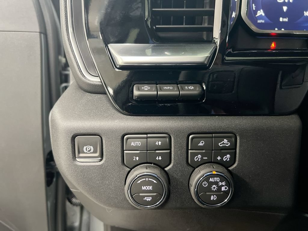 New 2026 Chevrolet Silverado 2500 High Country w/ Technology Package AWD/4WD image 19