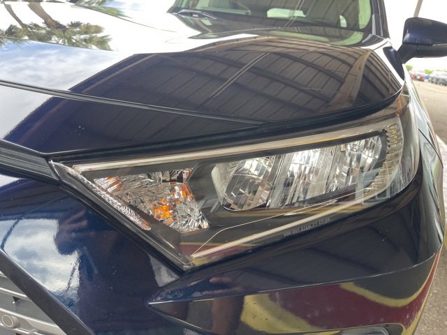 Used 2021 Toyota RAV4 Limited image 10