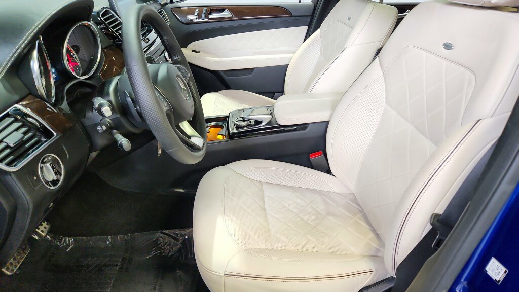 Used 2018 Mercedes-Benz GLE 43 AMG 4MATIC w/ Premium 3 Package image 23