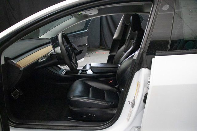 Used 2021 Tesla Model 3 Long Range image 25