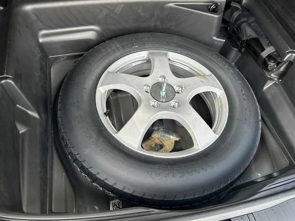 Certified 2024 Jeep Grand Cherokee Altitude image 35