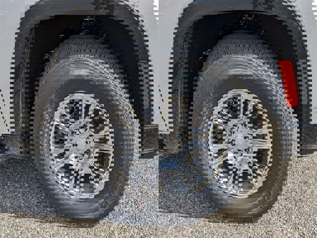 New 2024 Jeep Wagoneer 2WD w/ Convenience Group I image 12