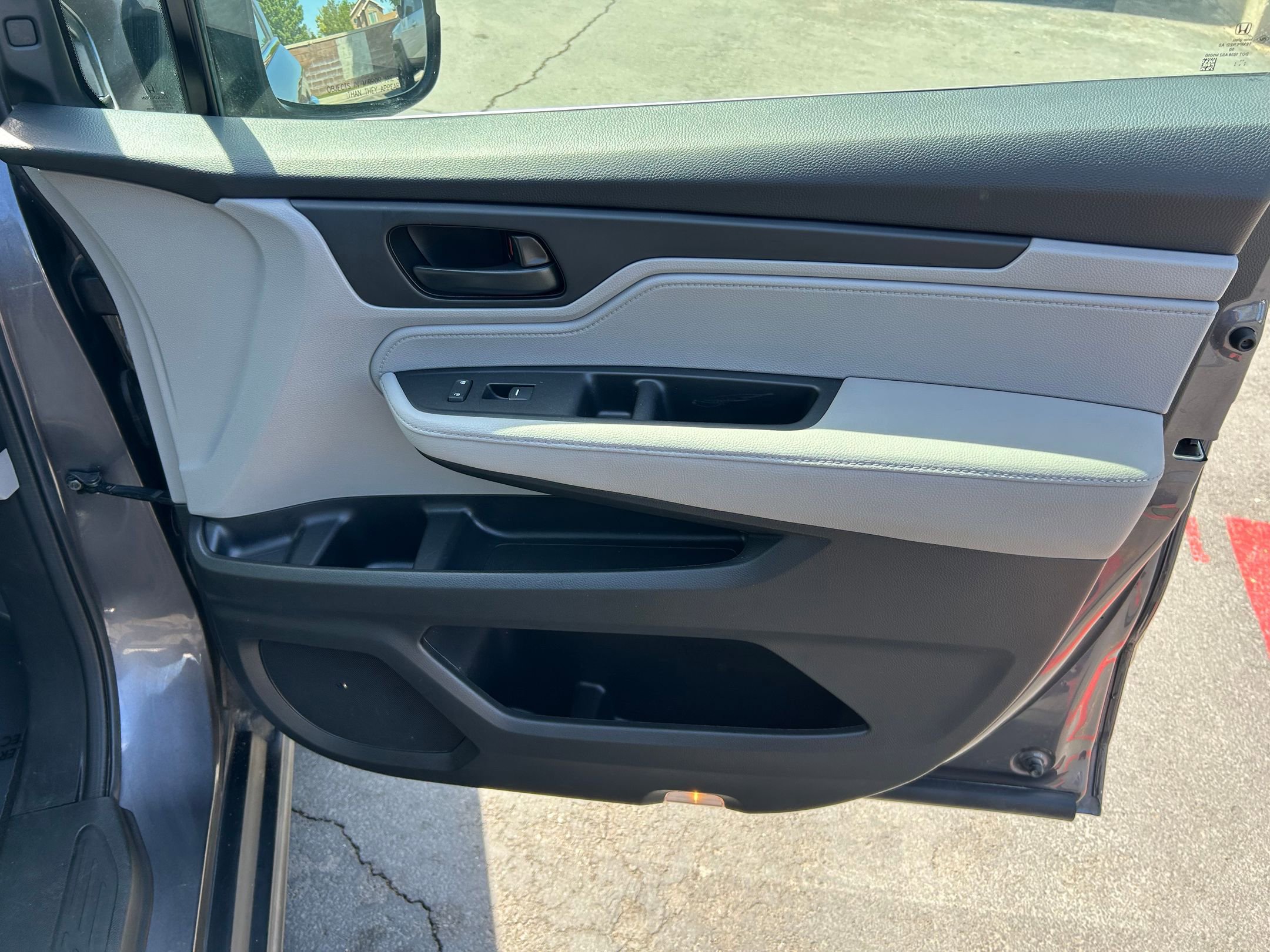 Used 2022 Honda Odyssey EX image 27