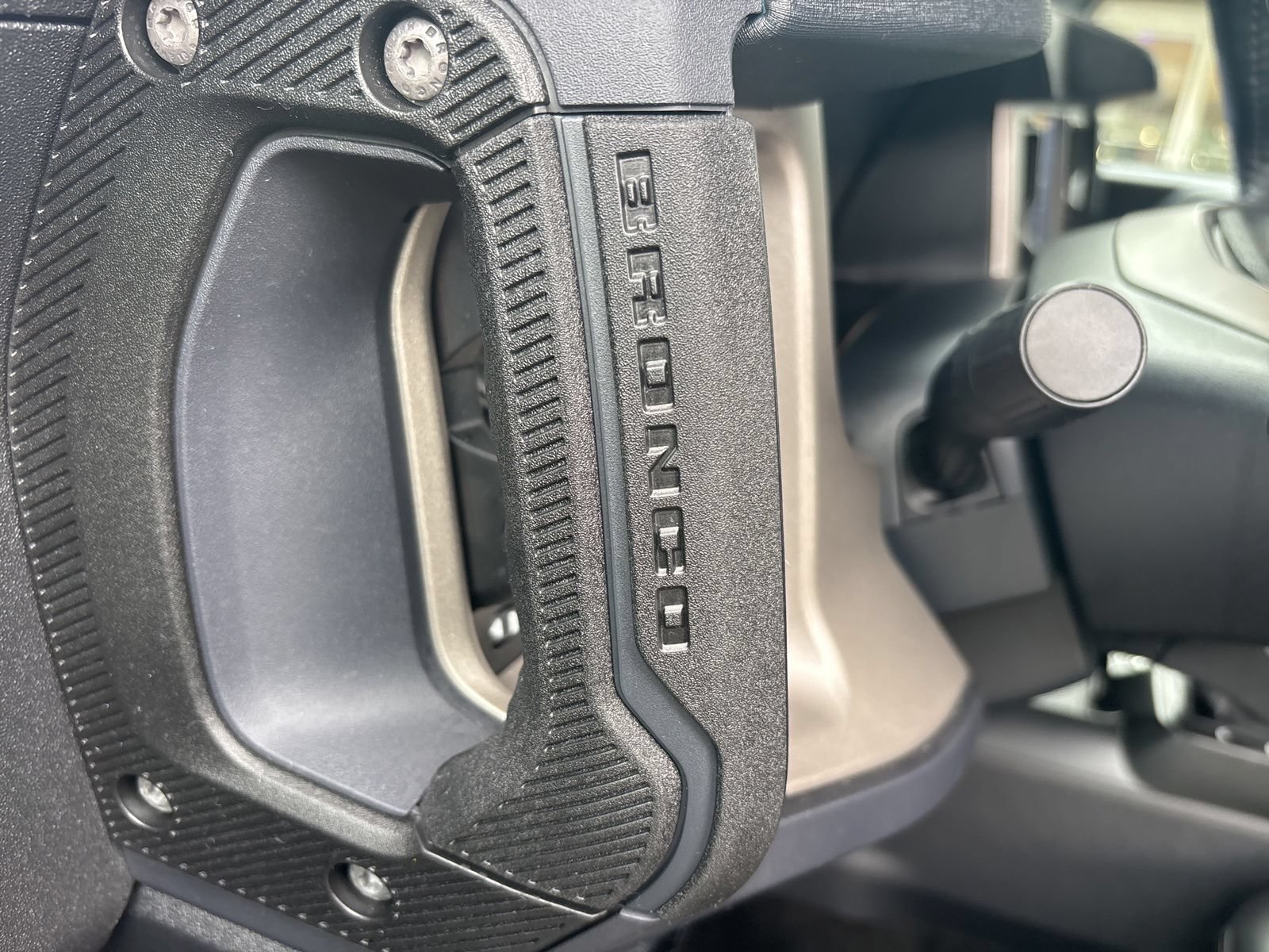 Used 2025 Ford Bronco Outer Banks AWD/4WD image 18