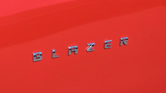 Used 2025 Chevrolet Blazer LT FWD image 31