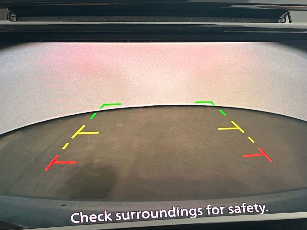 Used 2022 Nissan Rogue Sport S image 28