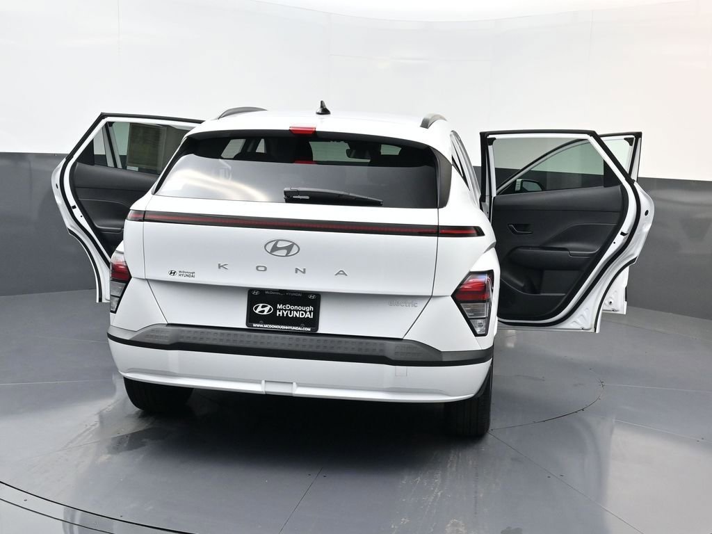 Certified 2024 Hyundai Kona SEL image 22