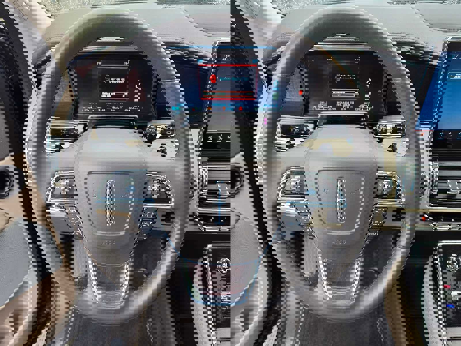 Used 2022 Lincoln Navigator L Reserve AWD/4WD image 24