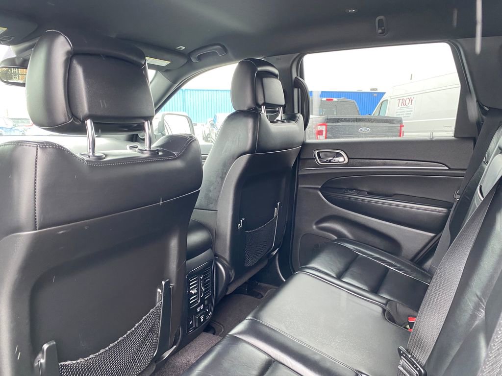 Used 2018 Jeep Grand Cherokee Limited image 15