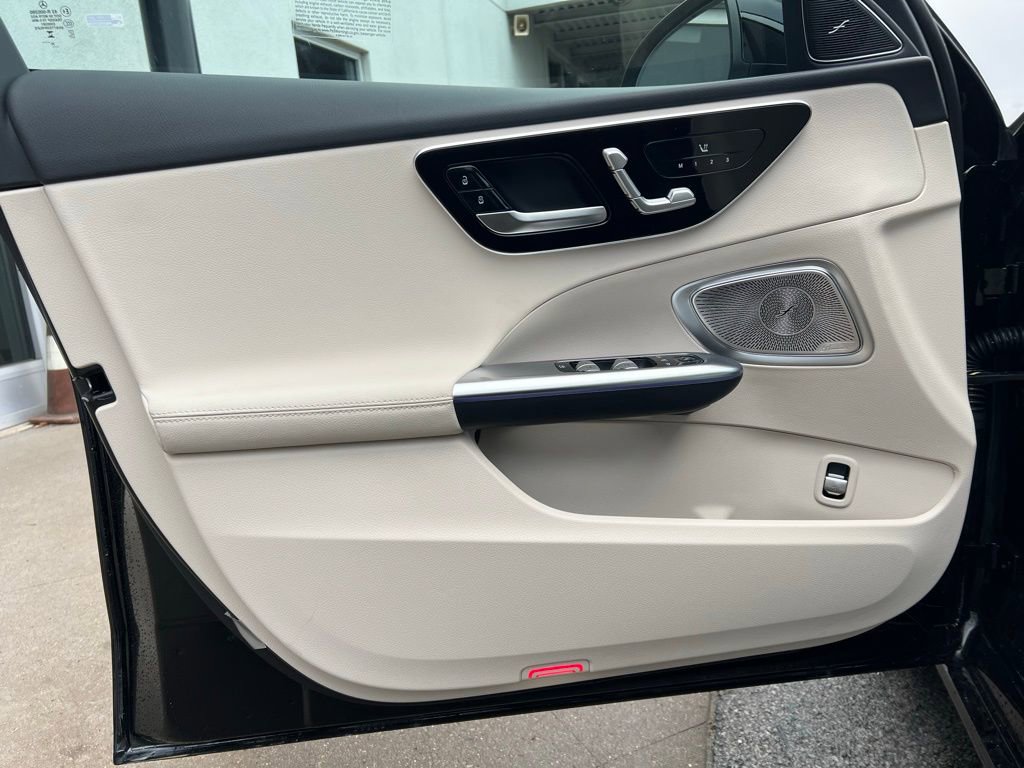 New 2026 Mercedes-Benz C 300 4MATIC Sedan image 10