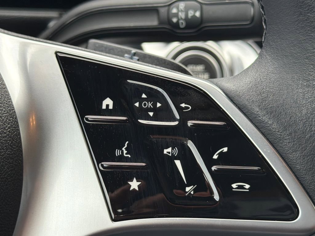 Certified 2024 Mercedes-Benz GLB 250 image 20