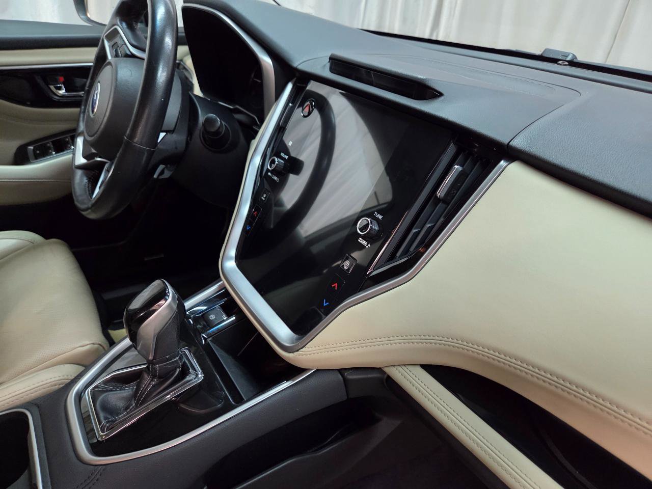 Used 2020 Subaru Legacy Limited AWD/4WD image 23