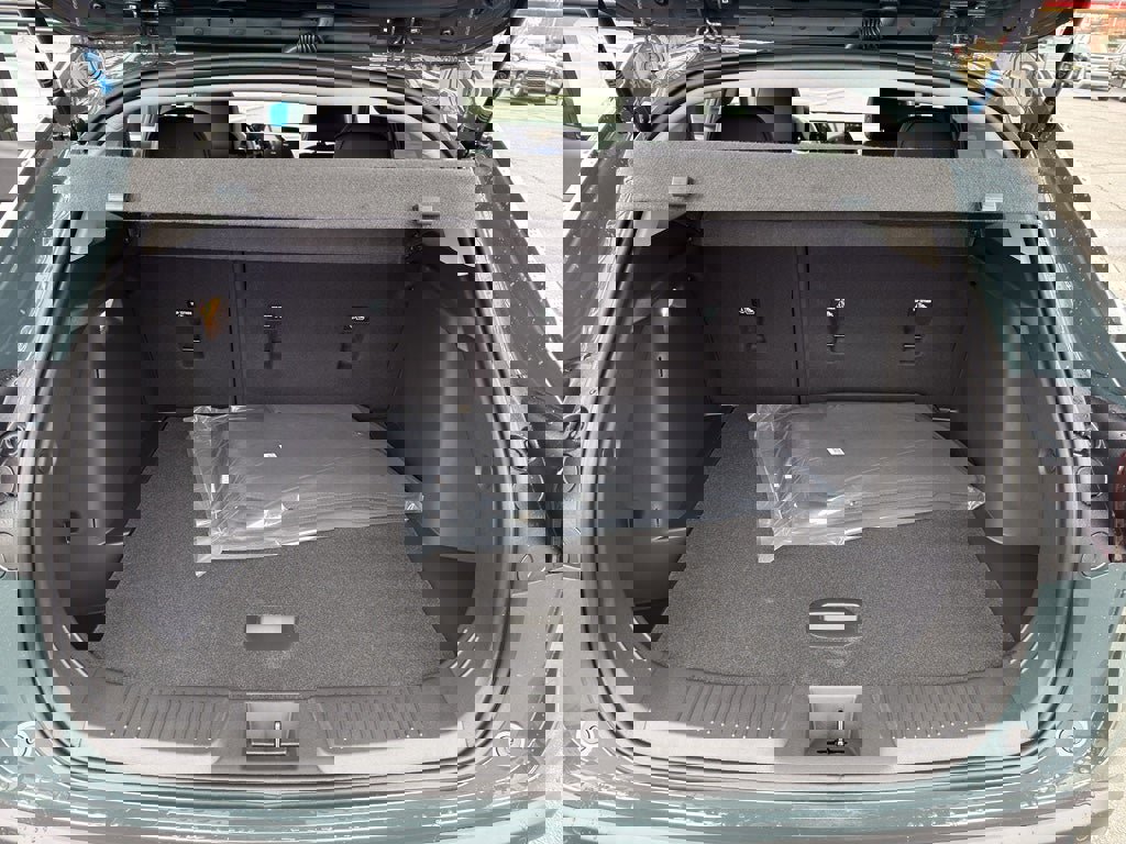 New 2026 Chevrolet Trax LT w/ Driver Confidence Package image 23