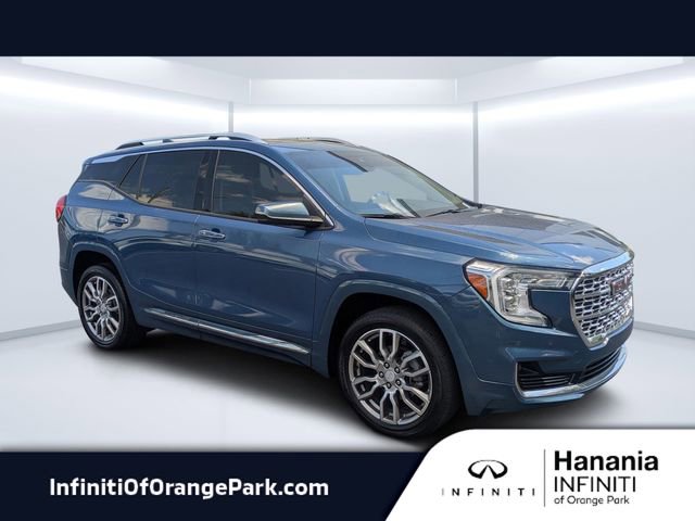 Used 2024 GMC Terrain Denali w/ Denali Premium Package