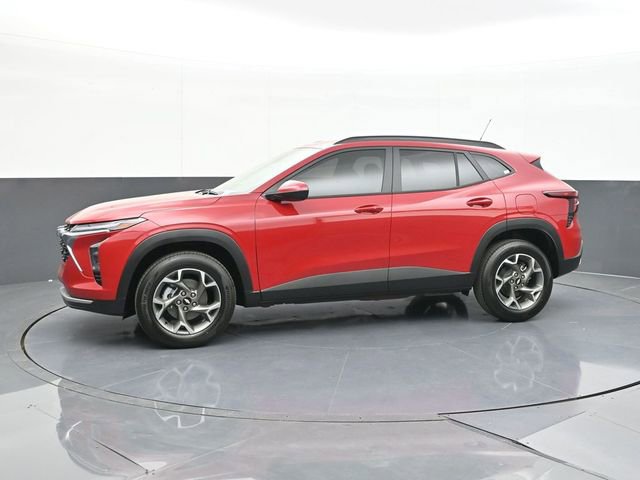 New 2026 Chevrolet Trax LT w/ Driver Confidence Package FWD image 6